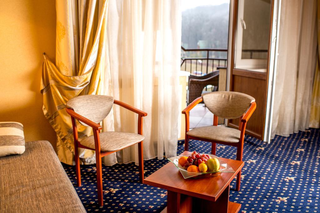 Buhta Vikingiv Hotel Vodniki Kültér fotó